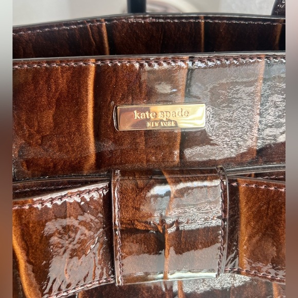 Kate Spade  chocolate Brown leather  Crocodile Embossed Shoulder Bag - Picture 5 of 13